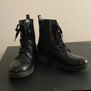Black boots